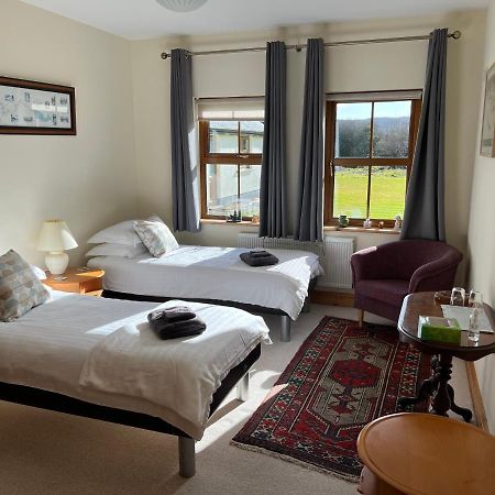 אוטרארד Riverbend Lodge B & B מראה חיצוני תמונה